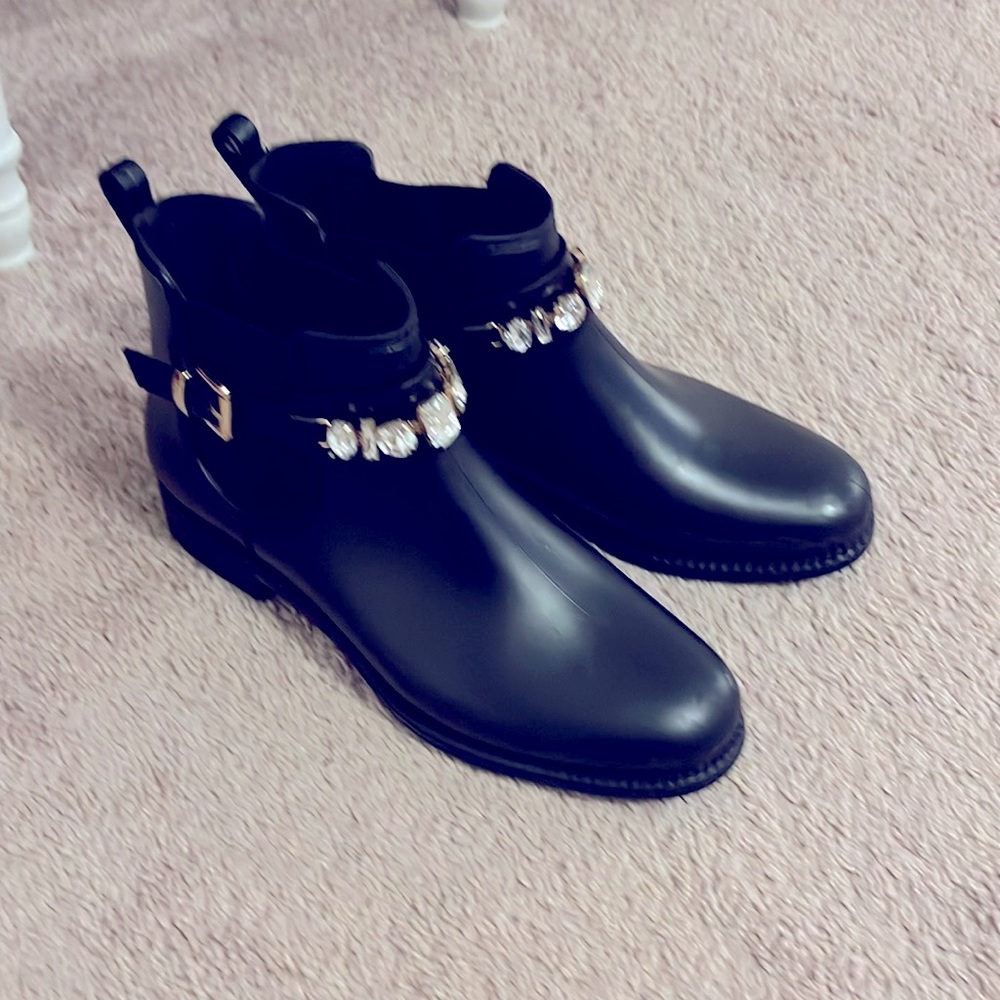 Henry Pererra crystal booties- size 9/40
